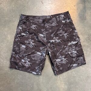 AFTCO Men's Gray Camo Cargo Shorts
